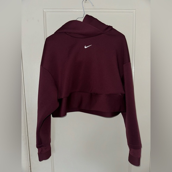Nike Tops - NIKE PRO DRI FIT CROP HOODIE SIZE XS